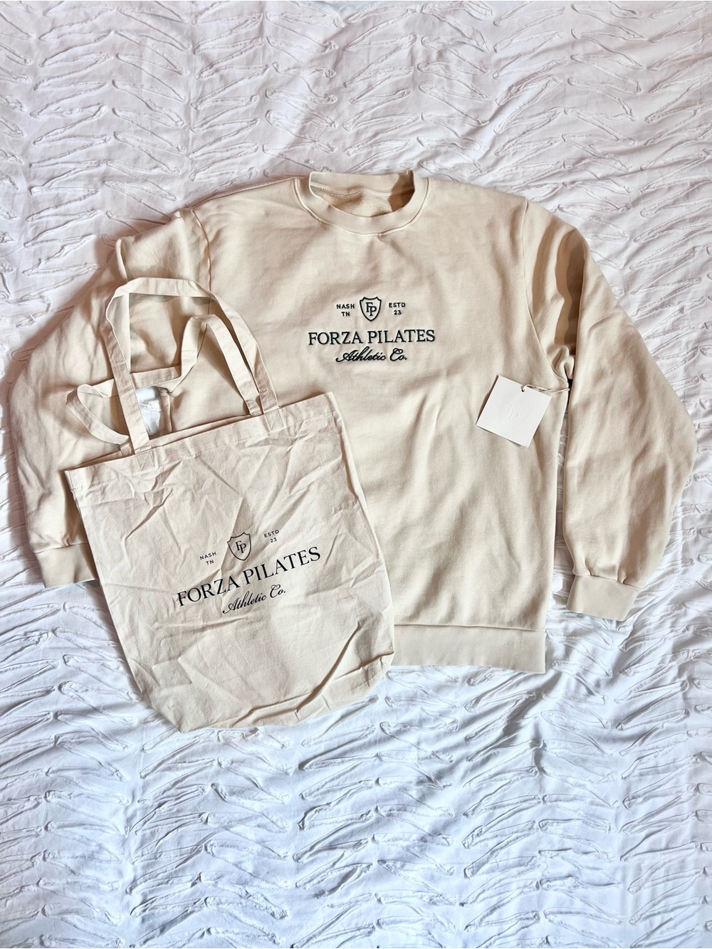 NWT Forza Pilates 100% Cotton Sweatshirt - Medium